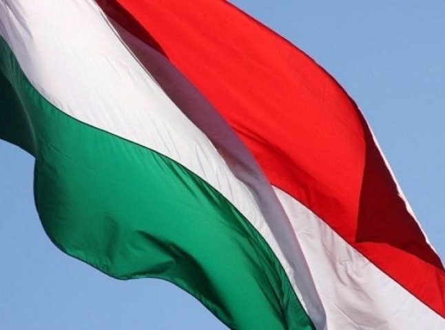 Угорський вплив на Закарпаття: чи варто побоюватись танців "під дудку" Будапешта?