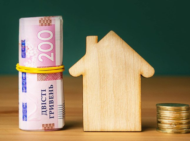 Скільки у 2025 році потрібно платити податку за «зайві» квадратні метри квартири чи будинку