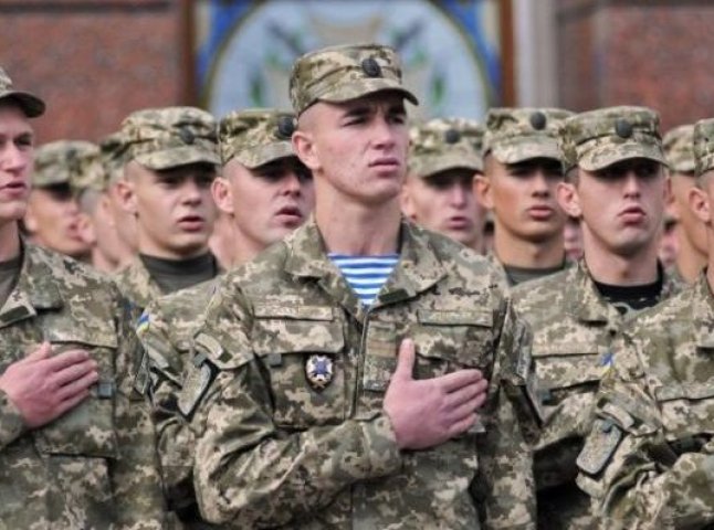 Осінній призов – 2017: у Генштабі уточнили, кому йти у військкомат, навіть якщо йому не прийшла повістка