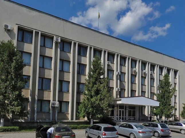Освітянам Мукачівщини представили нову очільницю районного відділу освіти