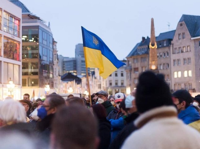 Нове опитування показало, як змінилось ставлення поляків до українців