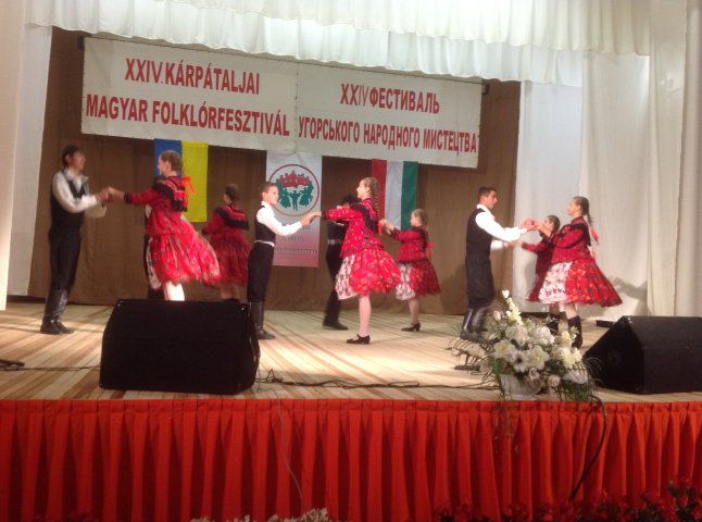 Фестиваль угорського народного мистецтва відбувся в селі Дерцен (ФОТОРЕПОРТАЖ)