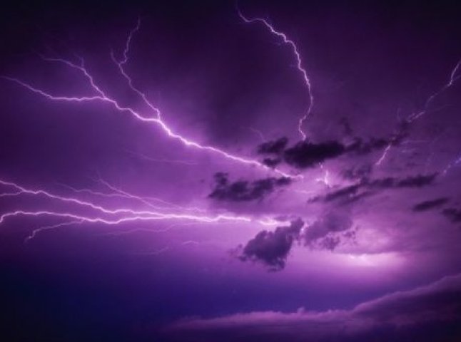 По Закарпатській області оголошено штормове попередження