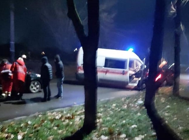 У Мукачеві водій збив дівчину та втік з місця аварії, – очевидці