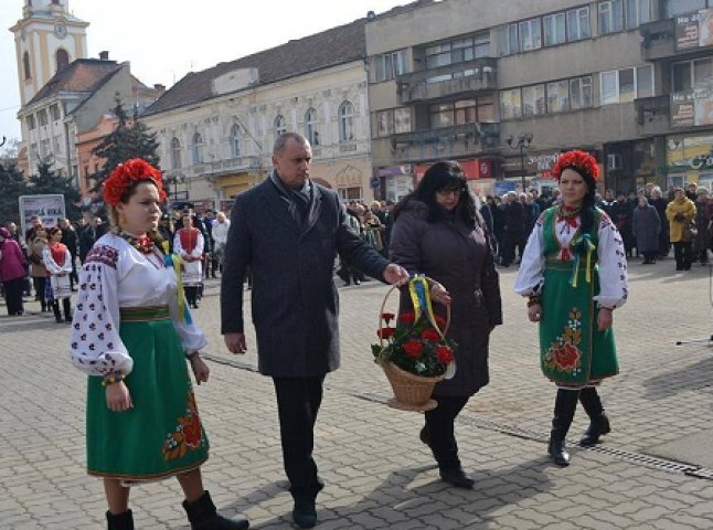 Берегівчани згадали про Героїв Небесної Сотні (ФОТО)