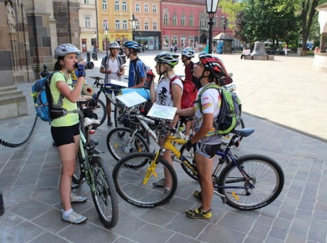 Закарпатські орієнтувальники розповіли про своє ставлення до велотуризму (ФОТО)