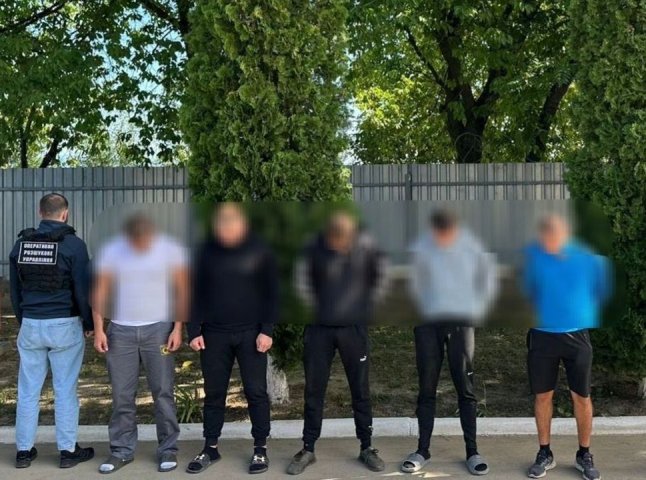 Запевняли, що працюють на будівництві: прикордонники розповіли про один інцидент Запевняли, що працюють на будівництві: прикордонники розповіли про один інцидент