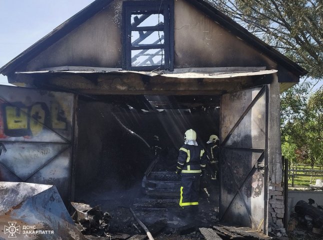 Жінка викликала рятувальників: що сталося в селі Жінка викликала рятувальників: що сталося в селі