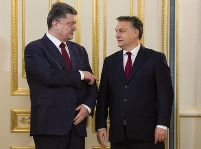 Порошенко поговорив із Орбаном про легалізацію подвійного громадянства для закарпатських угорців, – ЗМІ