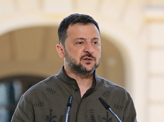 Президент Зеленський пояснив, коли може бути скасований воєнний стан