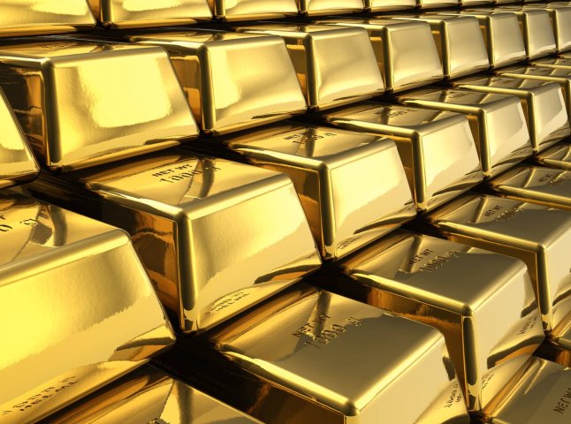 Тячівські міліціонери знайшли у краденому автомобілі мукачівця золота на три мільйони гривень