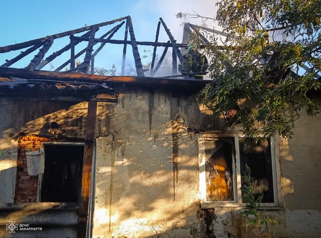 Сусіди забили на сполох: в одній із громад гасили пожежу