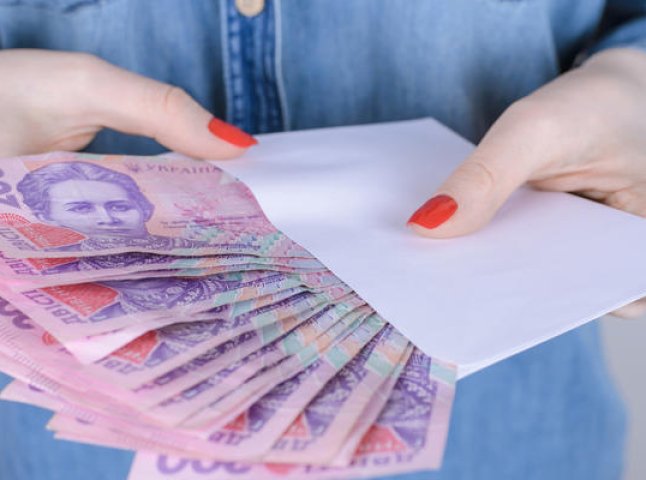 В Україні податкова розпочала масштабну перевірку зарплат