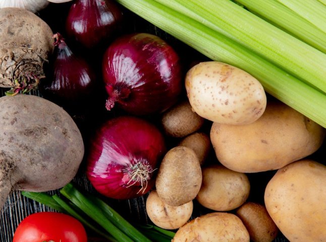 Популярні серед українців овочі подешевшали в два-три рази