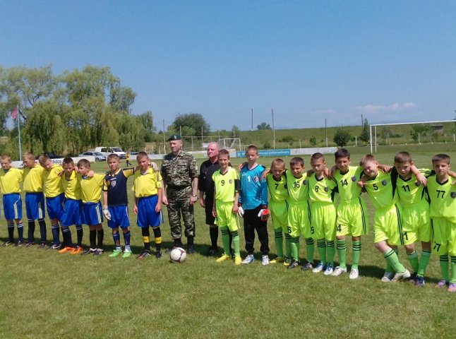 До Дня прикордонника на Мукачівщині відбувся юнацький футбольний турнір