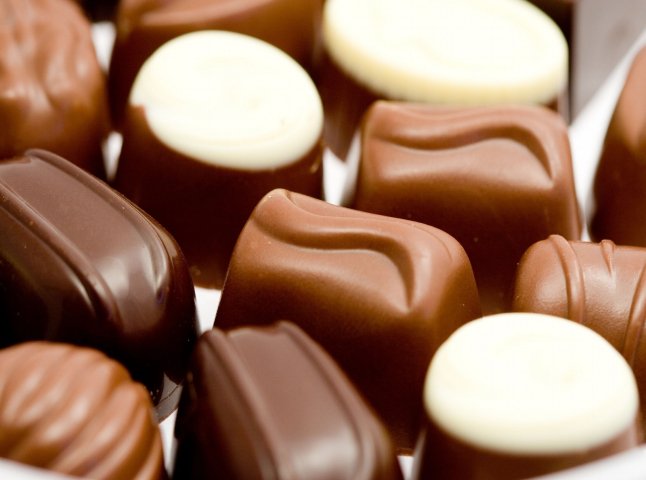 У Мукачеві відкриють шоколадну крамничку з цукерками ручної роботи
