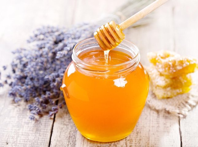 Як відрізнити якісний мед від підробки: 3 дуже прості поради