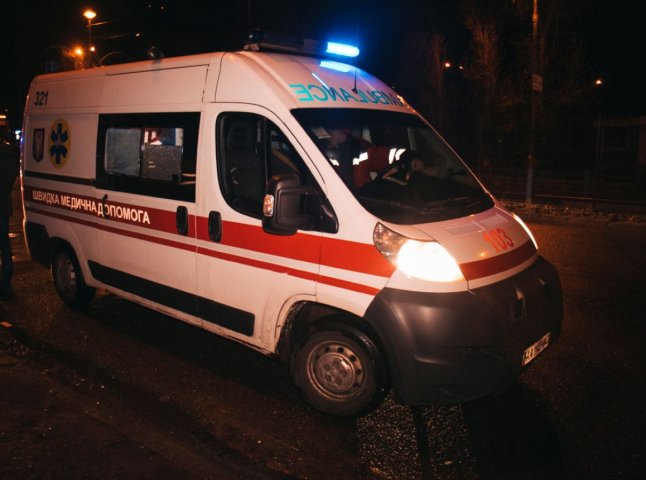 Бригада «швидкої» прийняла пологи прямісінько вдома на Мукачівщині