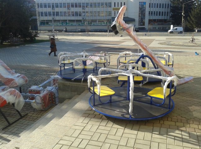 В Іршаві встановлять нові дитячі майданчики (ФОТО)