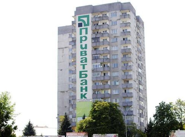 У зв’язку з останніми трагічними випадками, мешканці ужгородської 16-поверхівки звернулись до влади (ФОТО)