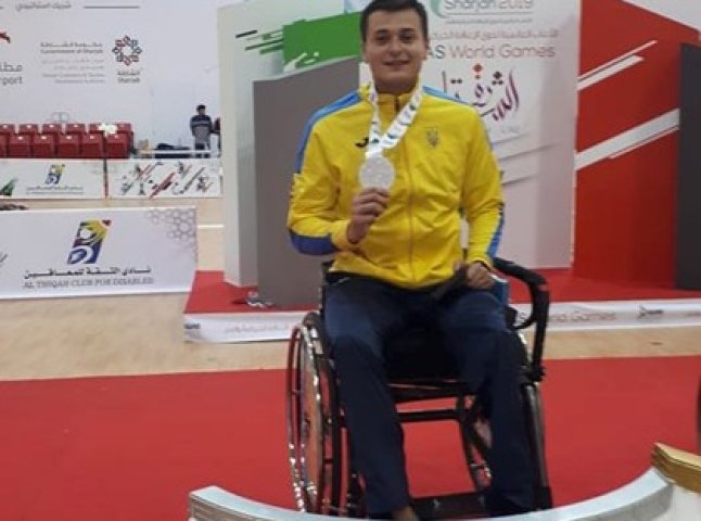 Закарпатець Максим Магула виборов дві медалі на чемпіонаті світу U23 з фехтування на візках 