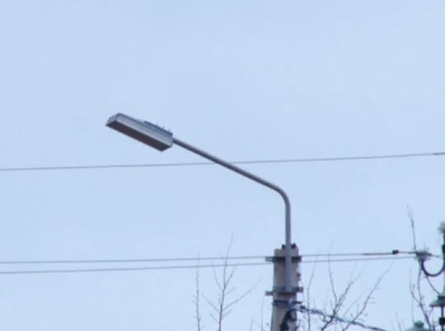 В Ужгороді відновллють вуличне освітлення