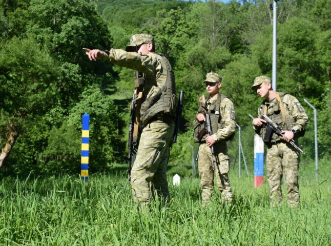 Пролунали постріли: що трапилось поблизу кордону зі Словаччиною