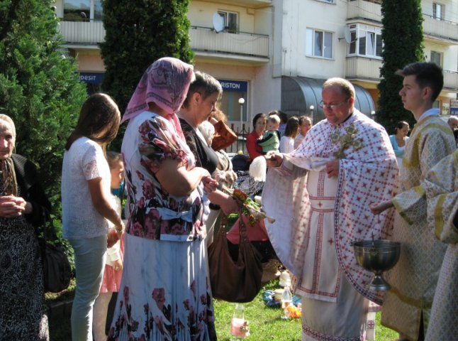 Як на Закарпатті святкують Маковія та освячують мак