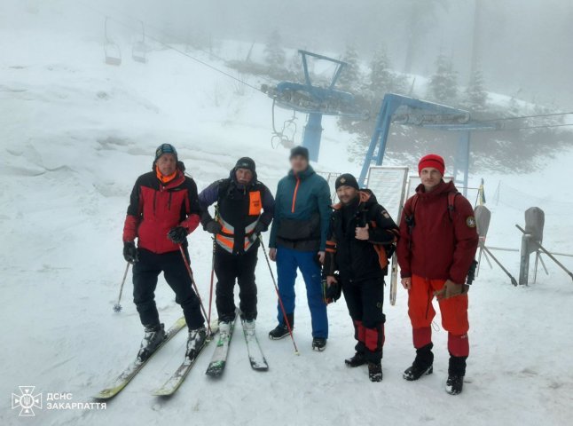 Рятувальники розповіли про «пригоди» туриста поблизу гірськолижного комплексу «Драгобрат»