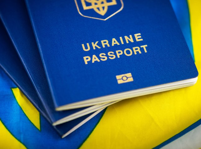 Створюють реєстр автомобілів для українців, які виїхали за кордон