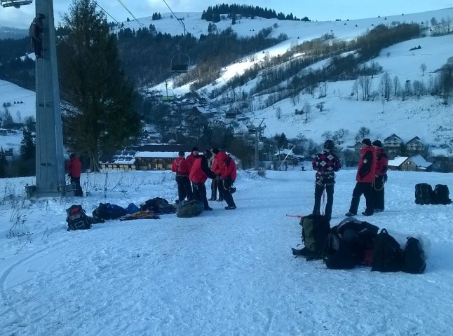 Рятувальники провели тренування на гірськолижному курорті