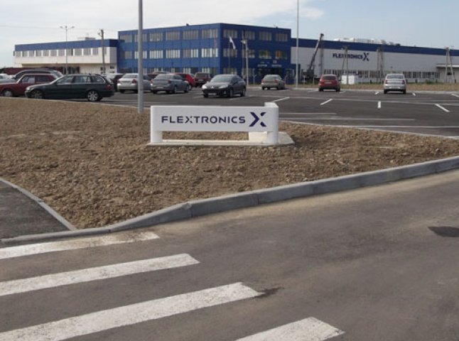 "Флекстронікс" планує побудувати у Мукачеві ще один завод