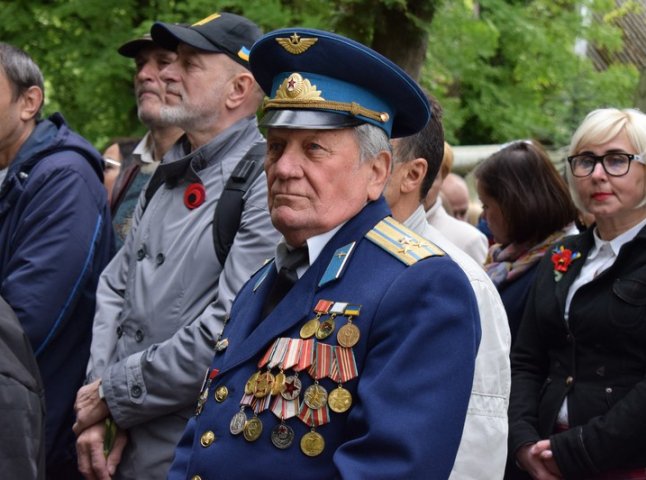 В Ужгороді пройшли урочистості до річниці перемоги над нацизмом