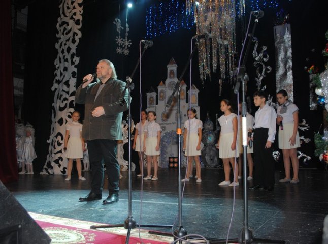 У місті над Латорицею стартував традиційний музичний фестиваль "Різдвяна зіронька" (ФОТО)
