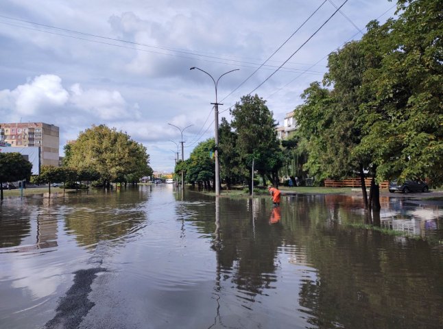 В Ужгороді 10 вересня випала майже рекордна кількість опадів