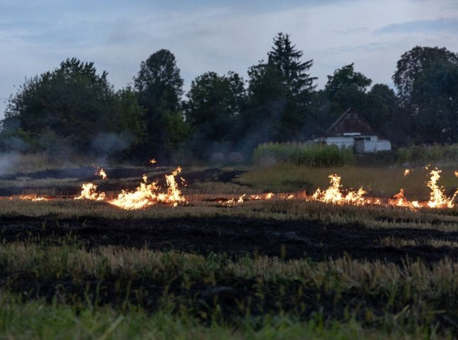 Мешканців Закарпаття попередили про небезпечне явище наприкінці літа