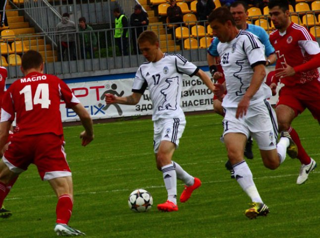 В заключному матчі 11-го туру чемпіонату України з футболу "Говерла" і "Волинь" не виявили переможця