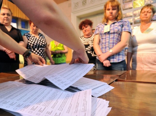 Місцеві вибори 2015 на Закарпатті: онлайн результати виборів