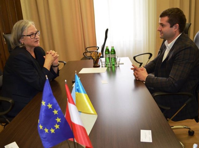 Посол Австрії в Україні Герміне Поппеллер відвідала Мукачево