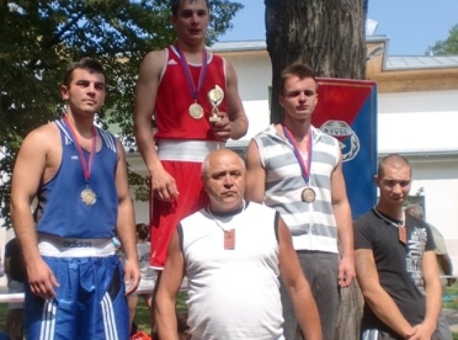 Закарпатець переміг на міжнародному турнірі з боксу в Угорщині