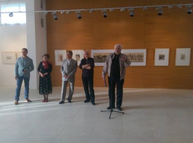 В Ужгороді відкрили виставку робіт Гаврила Глюка "Рисунок"