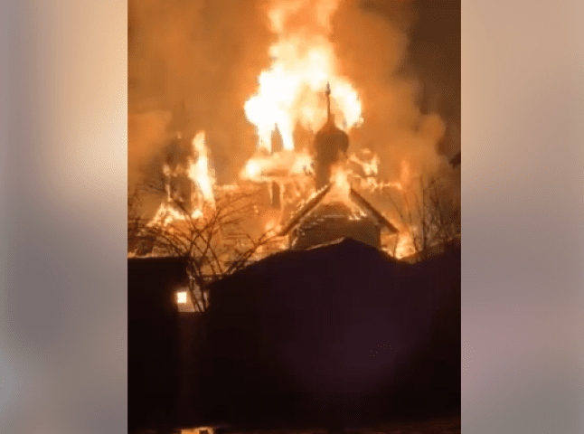 Оприлюднено відео з пожежі у церкві