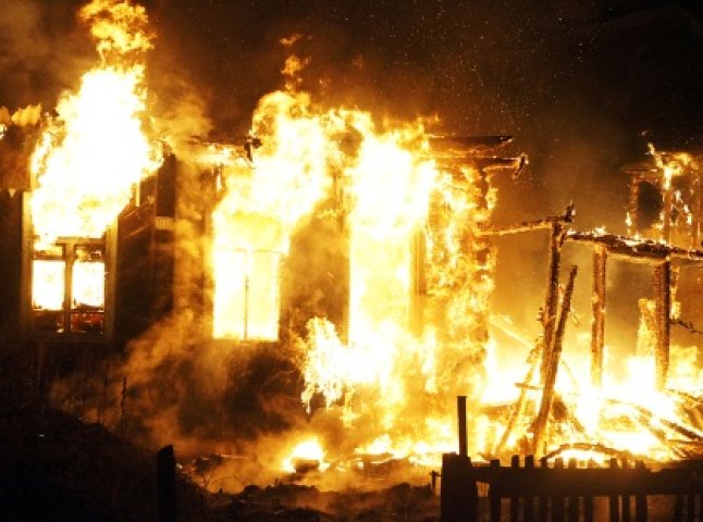 Мешканець Малої Доброні постраждав від пожежі власного будинку