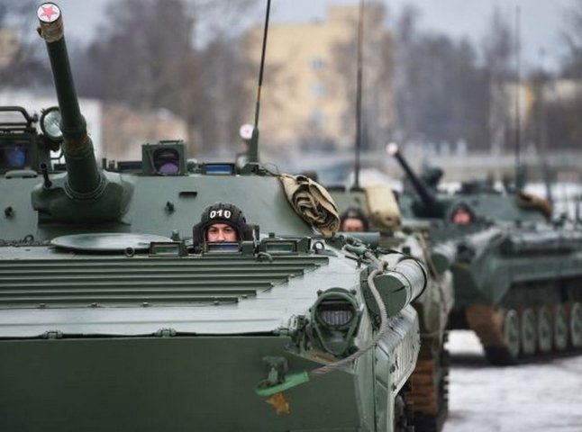 Росія вводить війська на окупований Донбас: що зараз там відбувається
