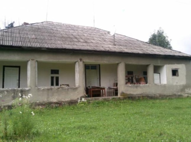 На Іршавщині можуть закрити сільську школу
