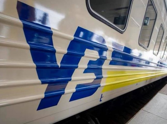 "Укрзалізниця" відновила пасажирські перевезення Україною