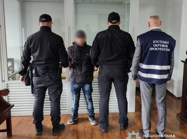 Затримано підозрюваного у переправленні осіб через державний кордон України Затримано підозрюваного у переправленні осіб через державний кордон України