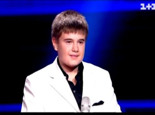 Неймовірно талановитий хлопчик з Ужгороду покорив своїм співом всю Україну (ВІДЕО)