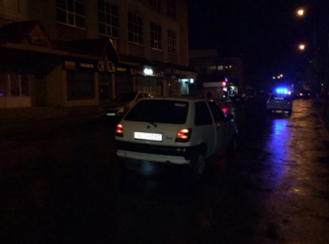 ДТП у Хусті: автомобіліст збив 36-річну жінку