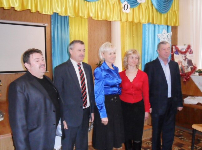 Оксана Балога разом з головою Мукачівської райради навідалась в Домбоківську спецшколу (ФОТО)